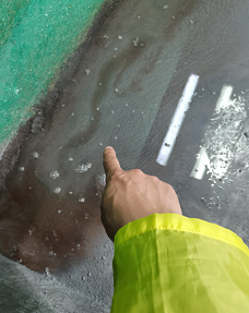 喷房内的UV光涂